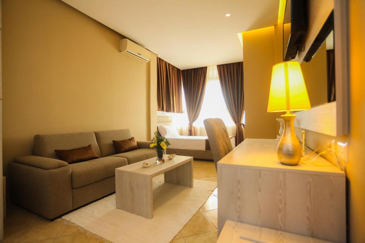 Hotel Valz Velipojë Esterno foto
